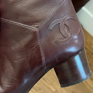 Chanel “CC” oxblood boots size 38